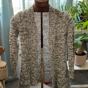 Popcorn Cardigan 🌹